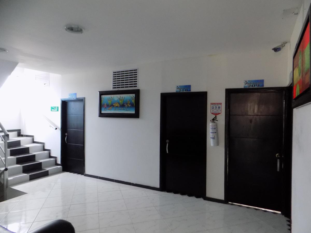 Hotel Luna Azul Флоренция Екстериор снимка